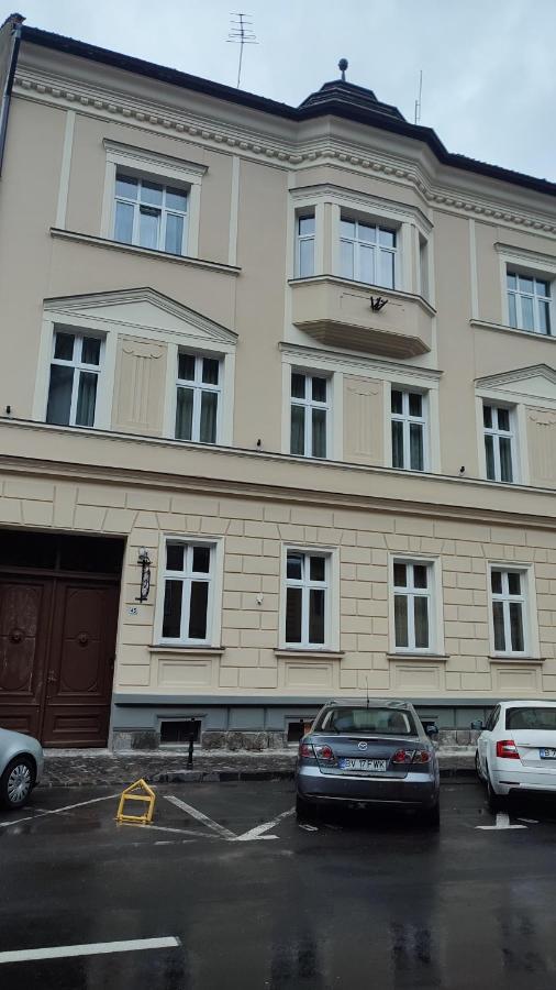 Robert'S Apartment Μπρασόβ Εξωτερικό φωτογραφία